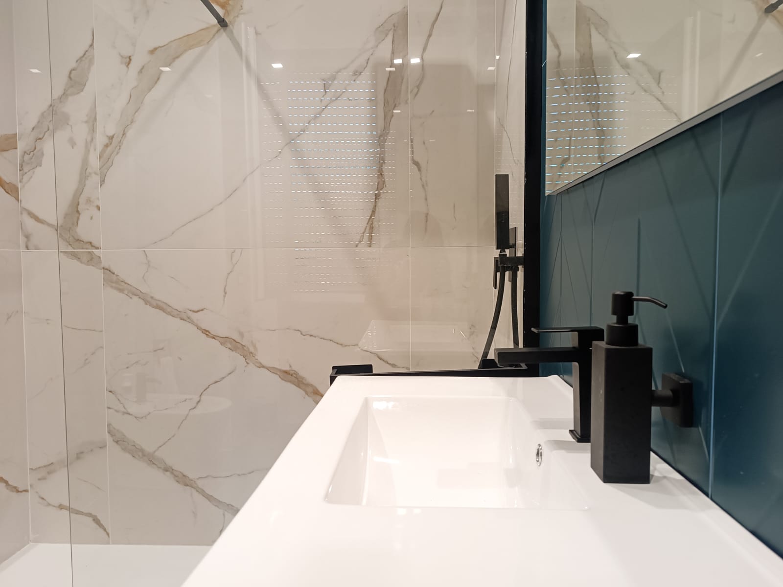 Bagno Luisa - dettaglio lavabo