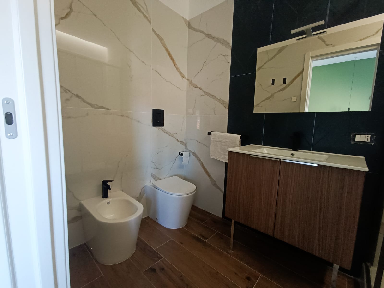 Bagno Olga - sanitari e lavabo